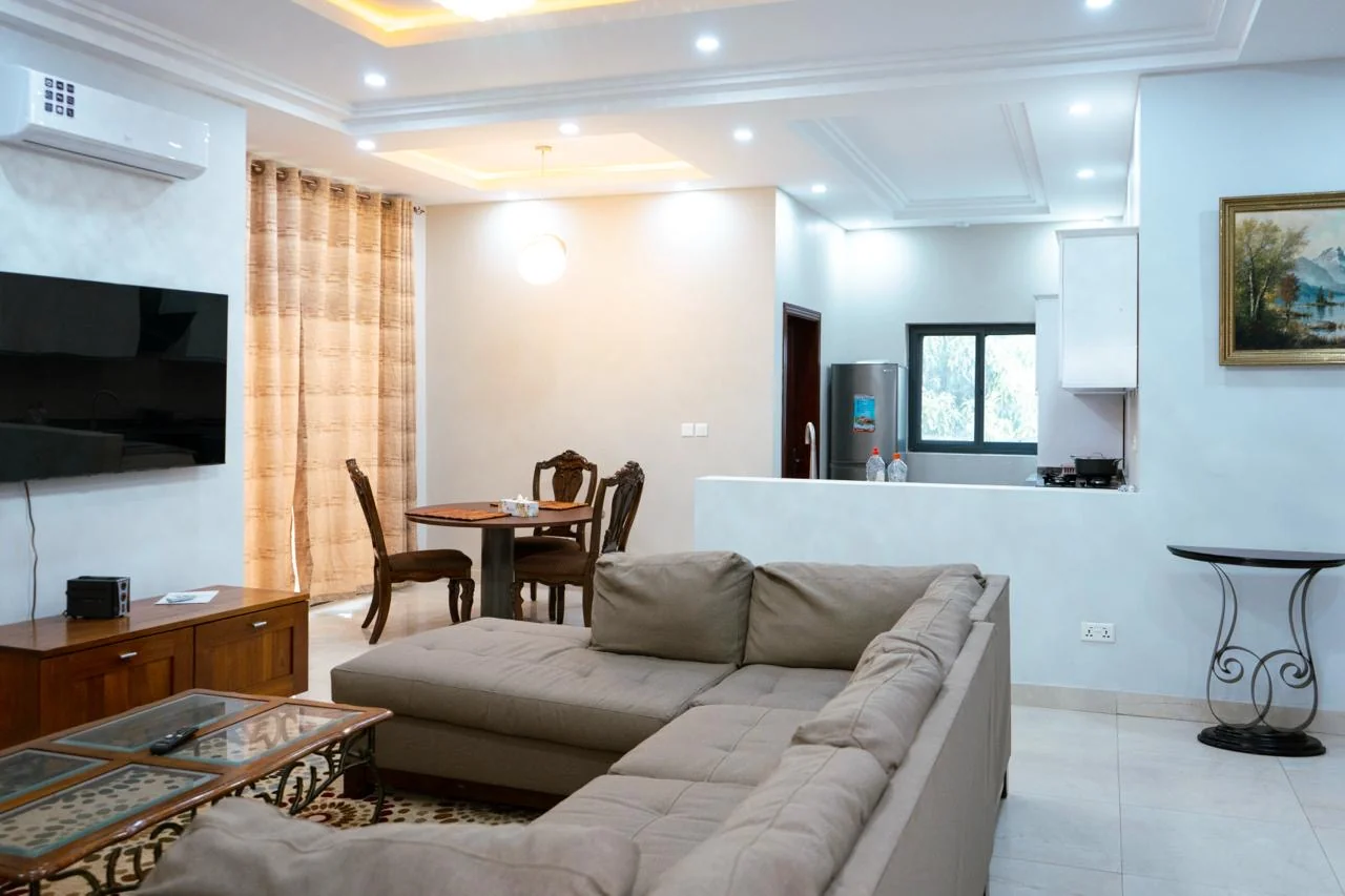 Two-bedroom lounge